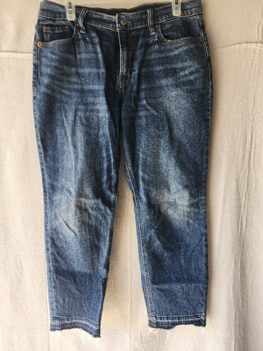 Old Navy Boyfriend Mid-Rise jeans 10 NWOT Distressed look dark wash